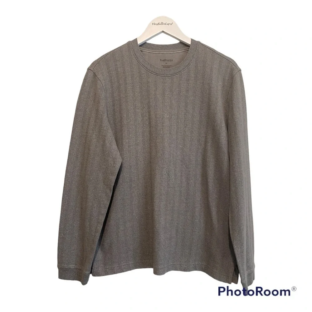 Vanheusen grey Crewneck long sleeve sweater shirt | Medium